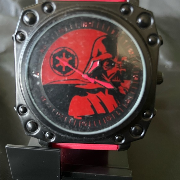 Men’s disney star wars analog quartz watch - Picture 3 of 5